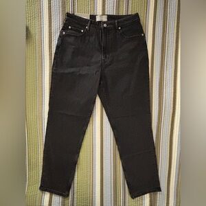 Everlane Women's Cheeky Hourglass Jean in Washed Black, Size 31, Cotton